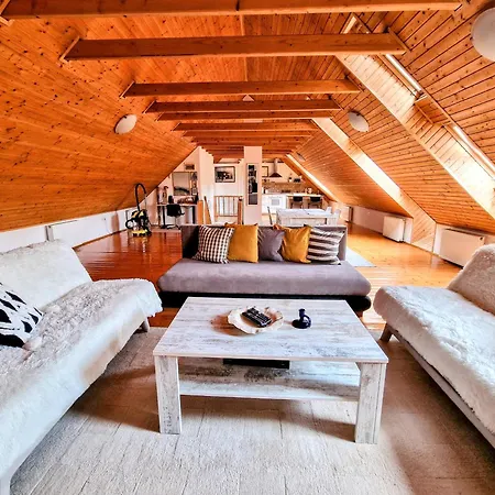 Garden - Balaton * Szolad