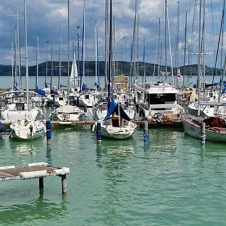 Apartment Garden - Balaton *